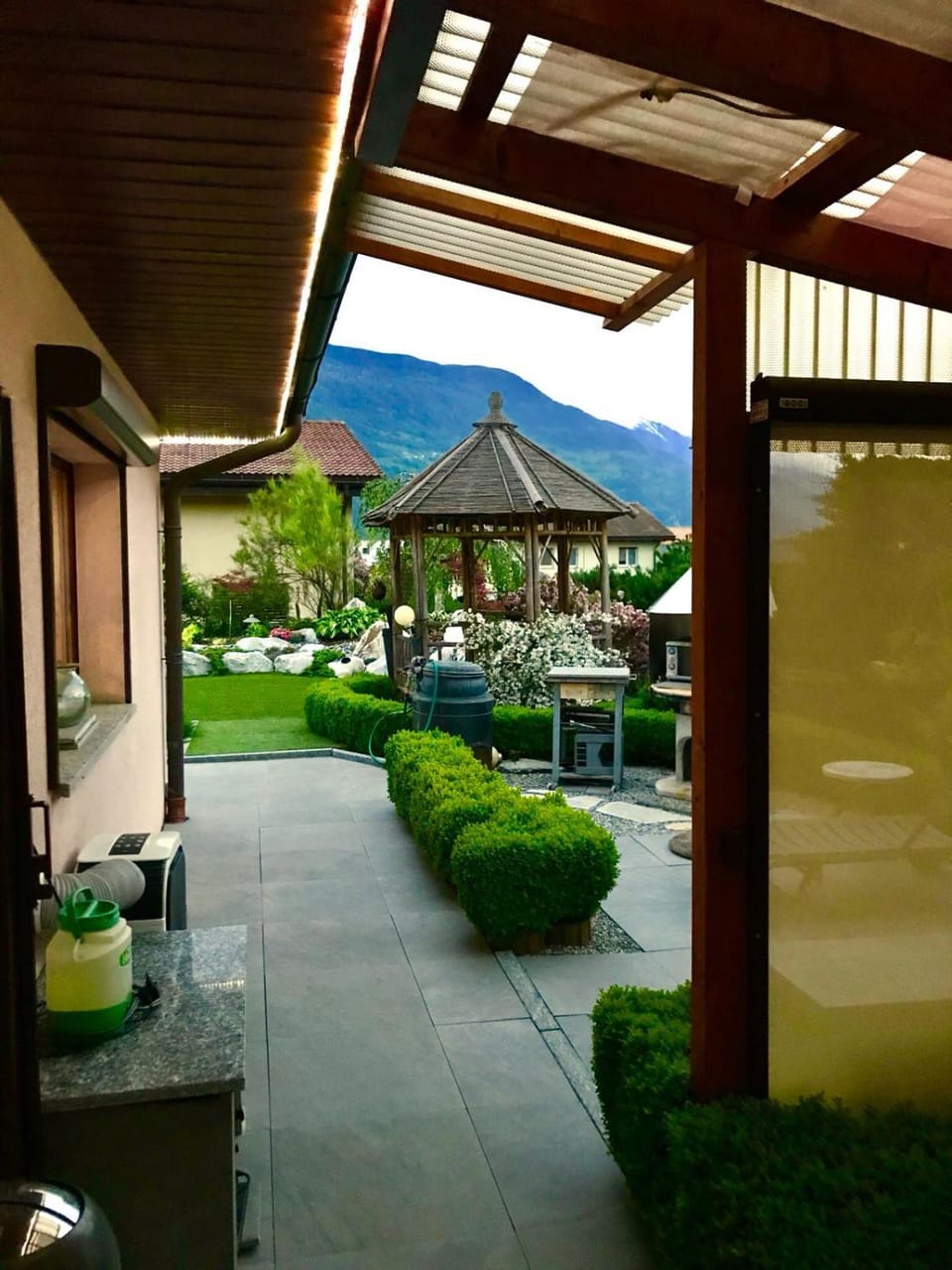 B&B à la Madeleine Bed and Breakfast in Canton of Valais