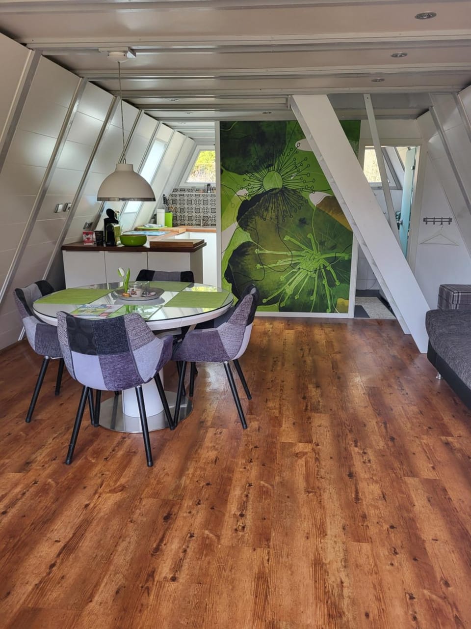 Living room, Dining area