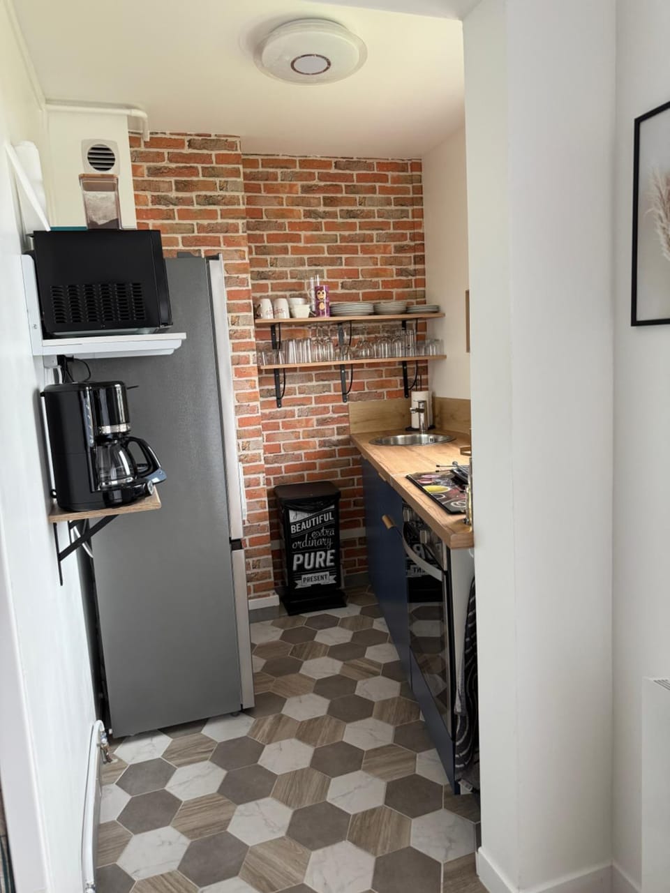 Kitchen or kitchenette