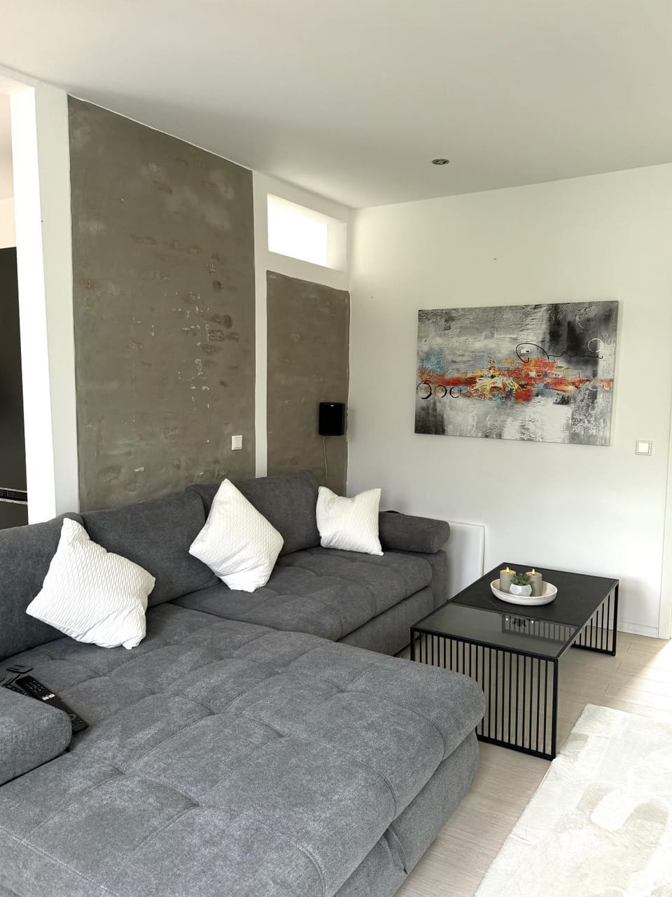 Living room, Seating area