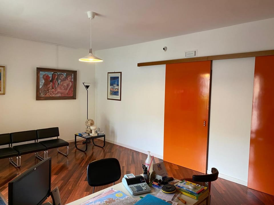 Seating area