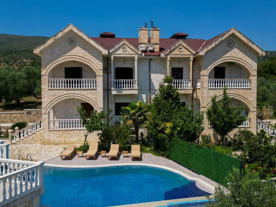 Natural landscape, Garden, Garden view, Pool view, Swimming pool