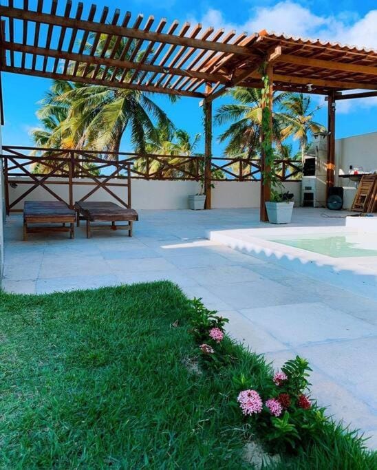Patio, Garden, Swimming pool, sunbed