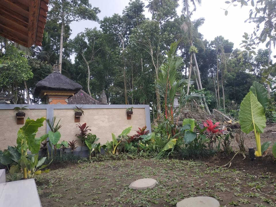 Garden, Garden view