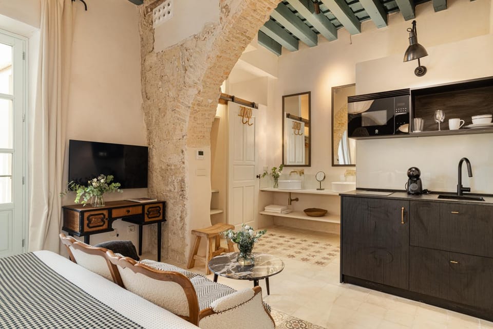 Art Suites by Casa del Santo Bed and Breakfast in El Puerto de Santa María