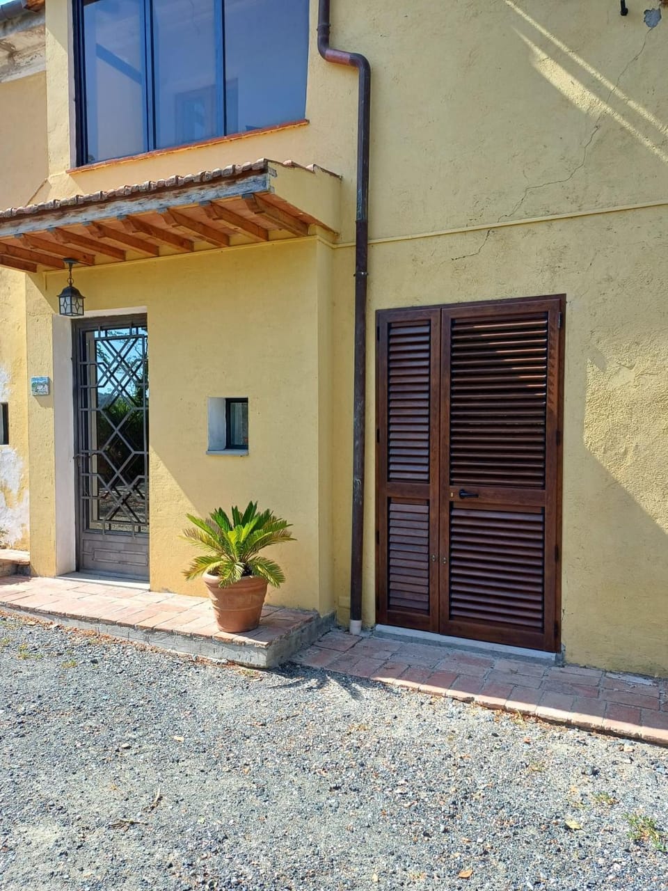 Property building, Day