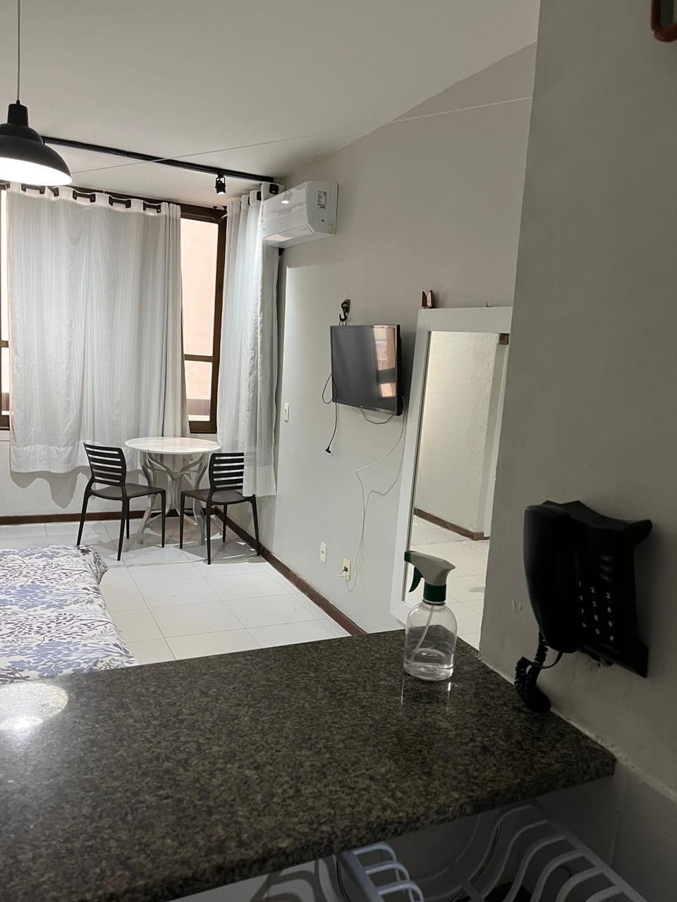 TV and multimedia, Seating area