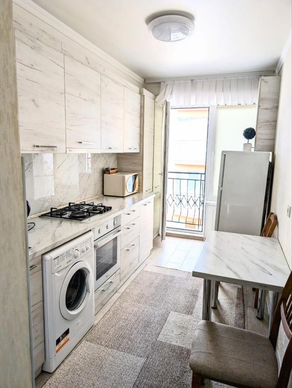 Kitchen or kitchenette, Dining area, dishwasher, minibar, oven, pet friendly, stove, toaster, washing machine, dryer