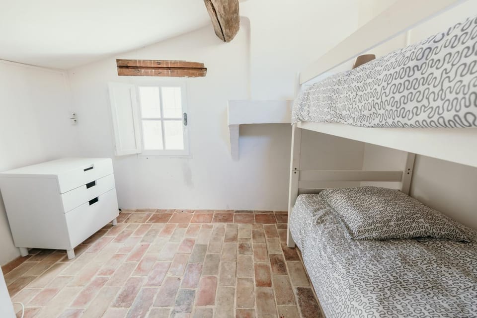 bunk bed