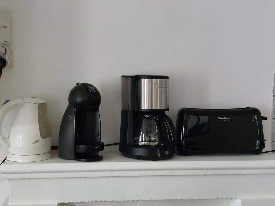 Coffee/tea facilities, dishwasher