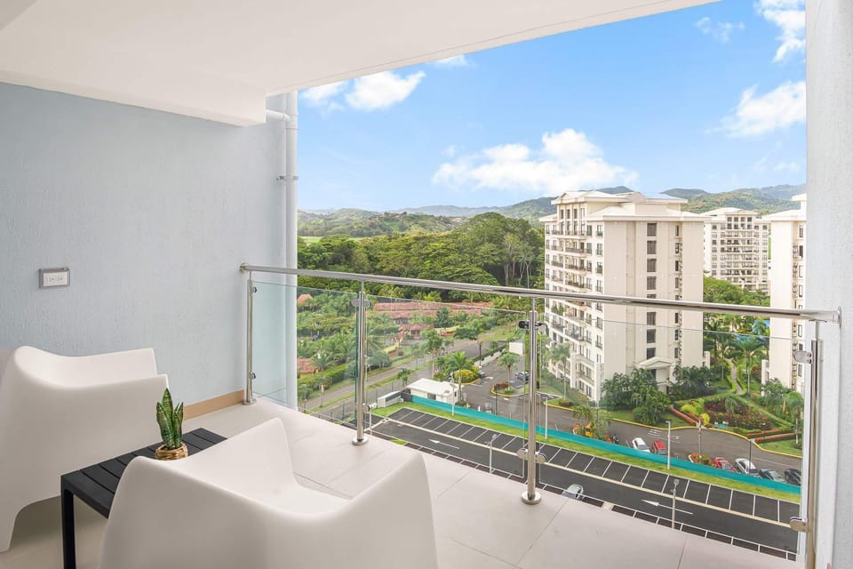 Patio, Mountain view