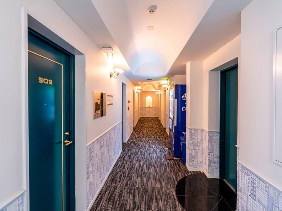 Asuka Hotel - Vacation STAY 59970v Hotel in South Korea