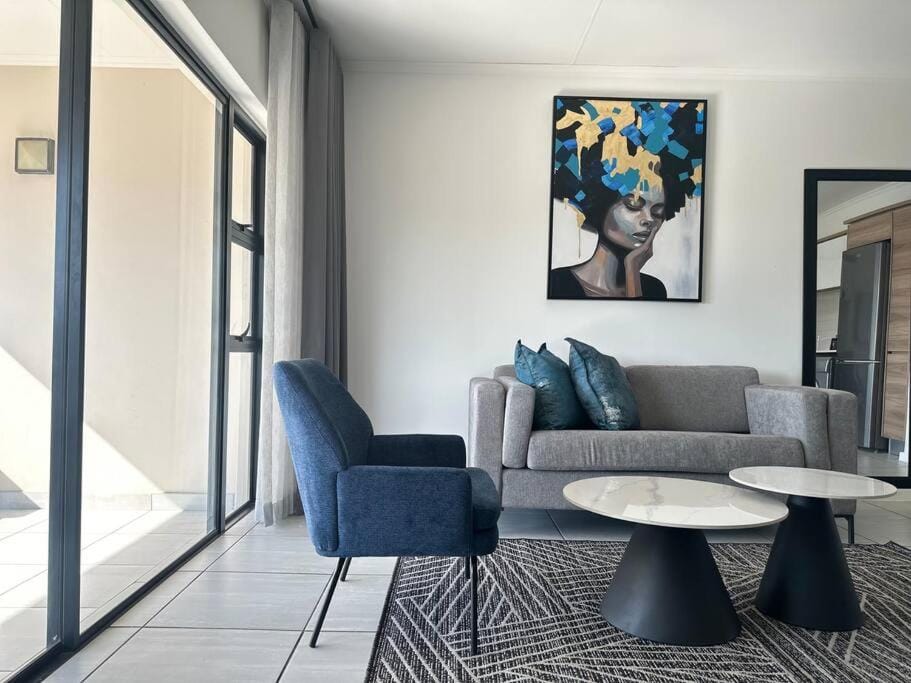 Lake Views 1-Bed in Waterfall, Midrand Apartment in Sandton