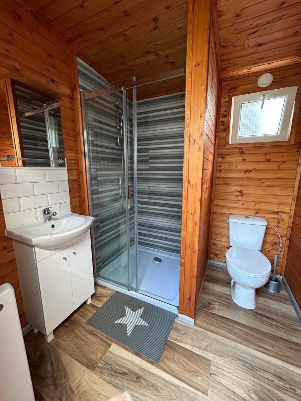 Domki 13-nastka Campground/ 
RV Resort in Miedzyzdroje