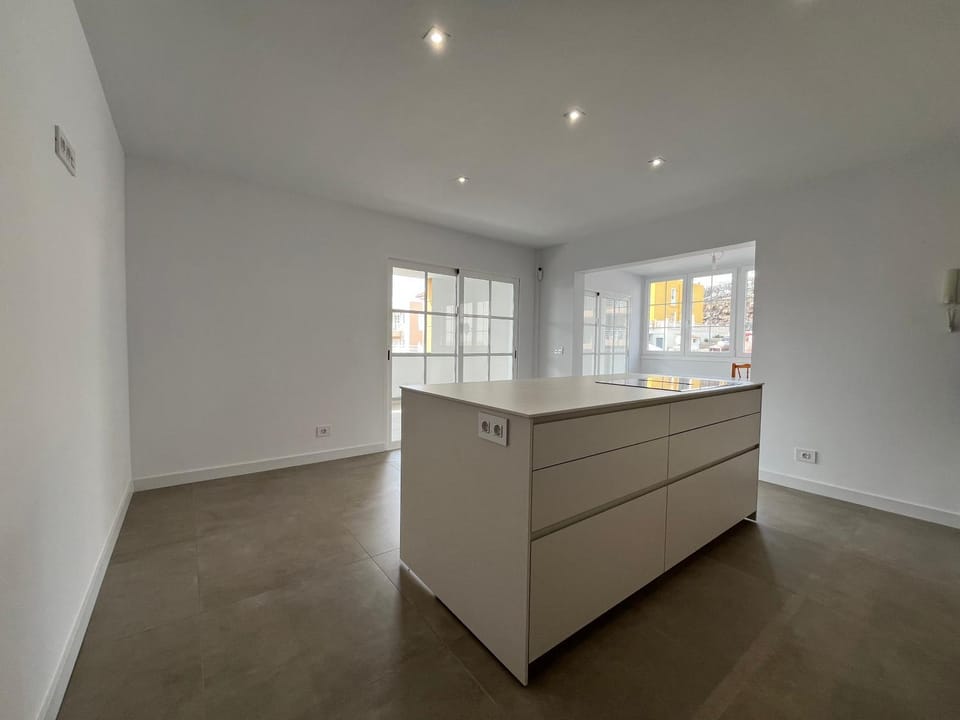Kitchen or kitchenette, stove, kitchen
