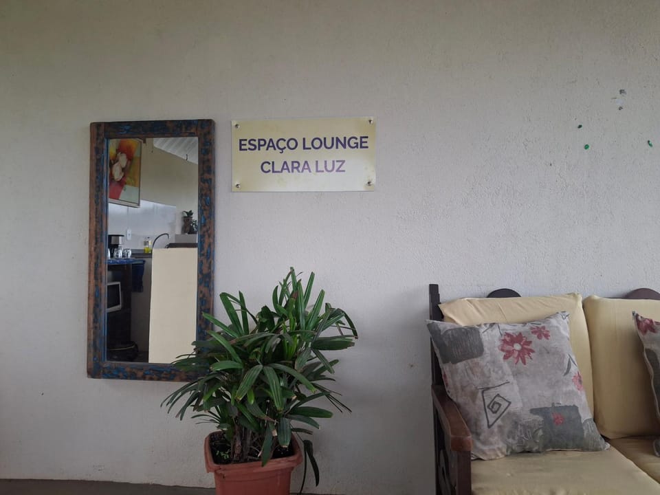 Suíte Casa de Luz-Lar na Serra-Quarto-01 - Duplo ou Triplo Hotel in Miguel Pereira