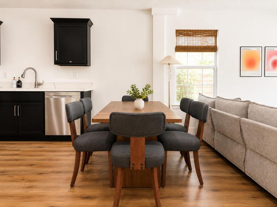 Dining area, Dinner