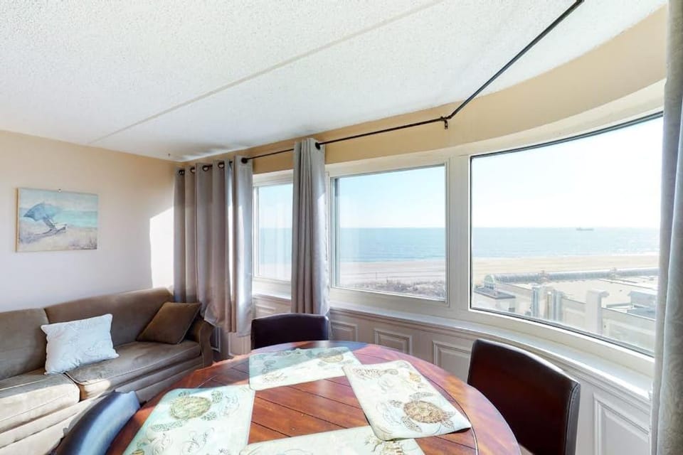Atlantis 502 Apartment in Ocean City