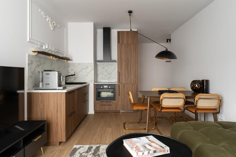 Coffee/tea facilities, Kitchen or kitchenette, Living room, Seating area, Dining area, toaster