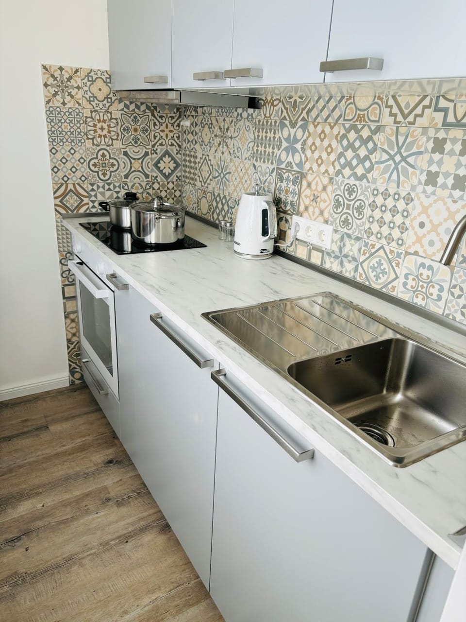 Kitchen or kitchenette, stove