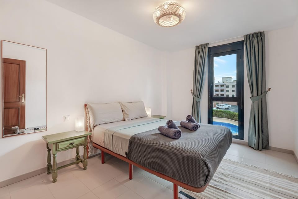 Living room, Bedroom
