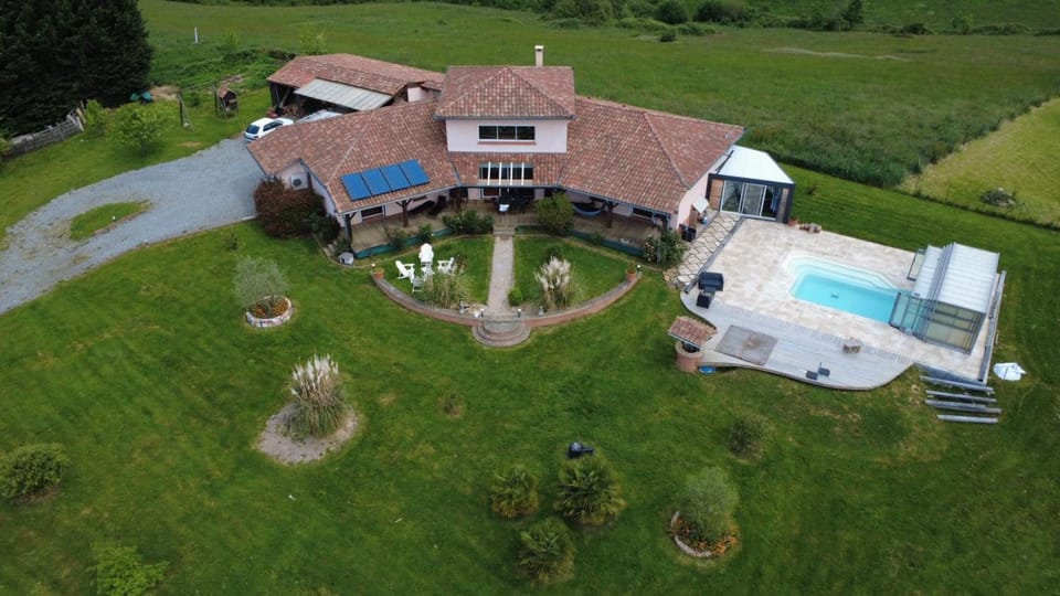 Villa aux portes des Pyrénées Villa in Occitanie