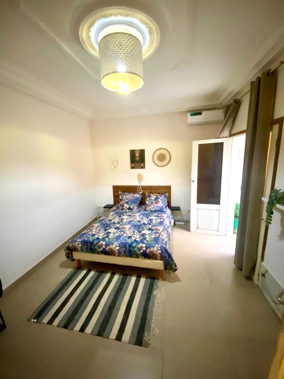 Belle maison familiale spacieuse à Dakar Sénégal HOME TERANGA Bed and Breakfast in Dakar Region, Senegal