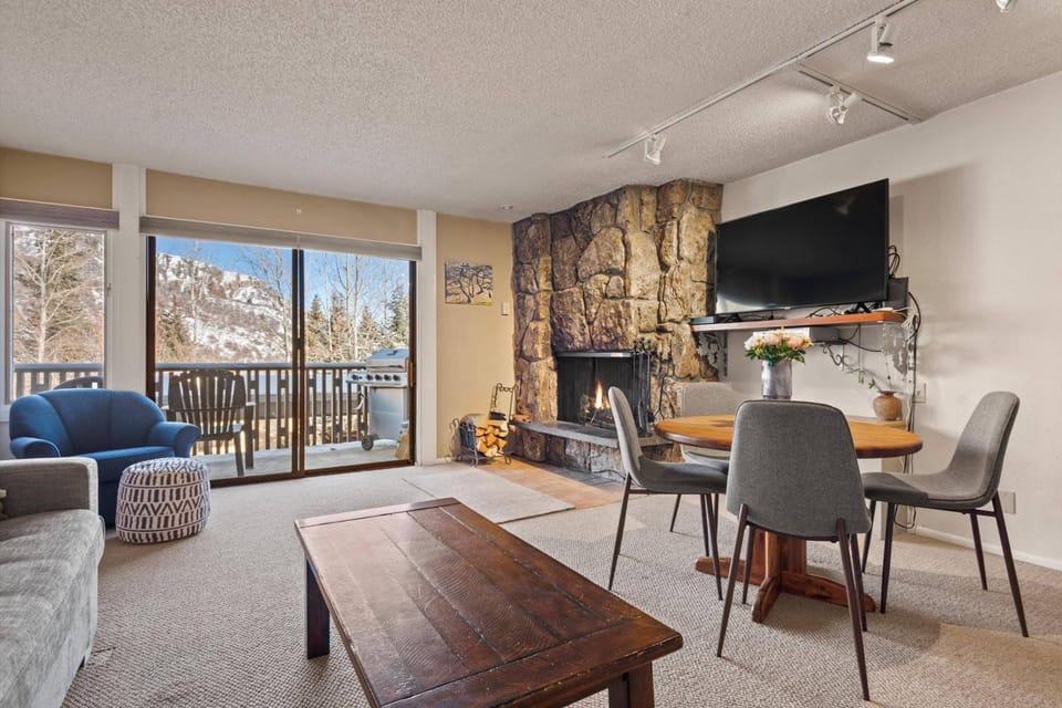 Lichenhearth 25 House in Snowmass Village