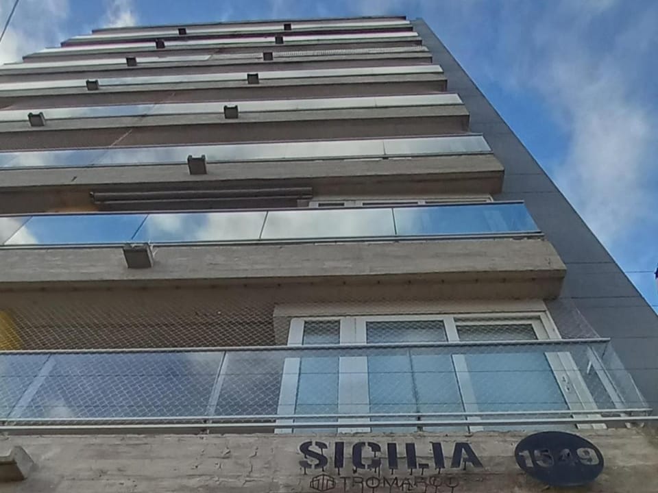 Property building, Day, Street view