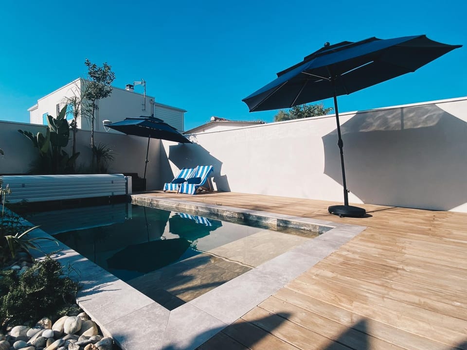 Patio, Day, Garden, Pool view, Swimming pool, sunbed