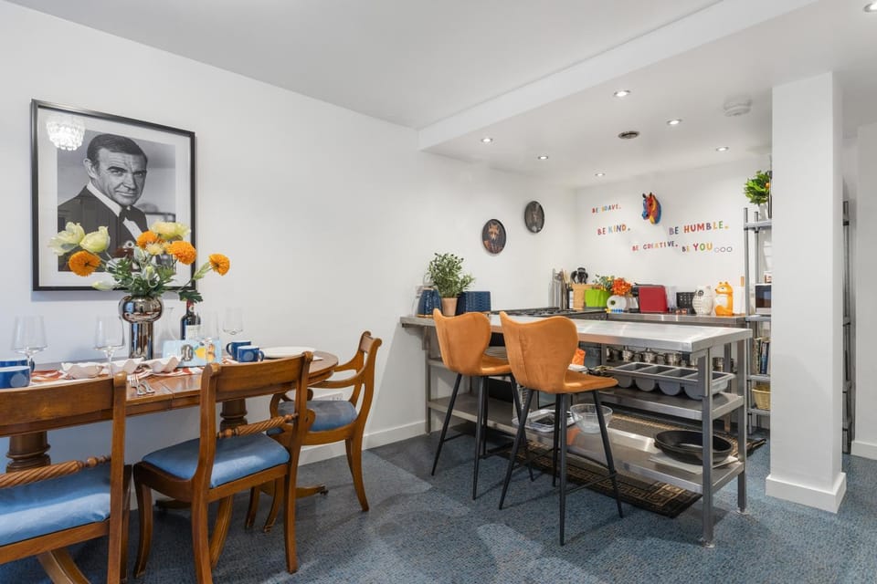 Westminster Classic Massionette Apartment in City of Westminster