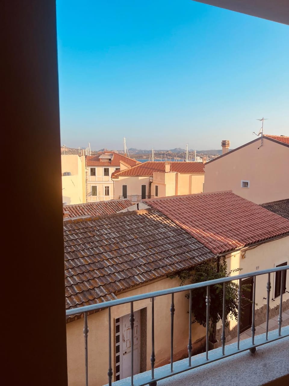 Day, View (from property/room), Balcony/Terrace, City view, Sea view