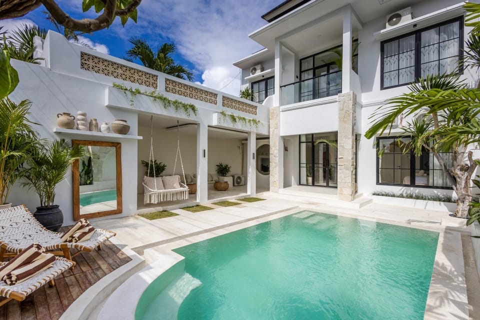 Garden, Balcony/Terrace, Pool view, Swimming pool, sunbed