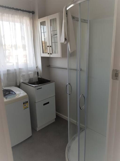 Shower, washing machine