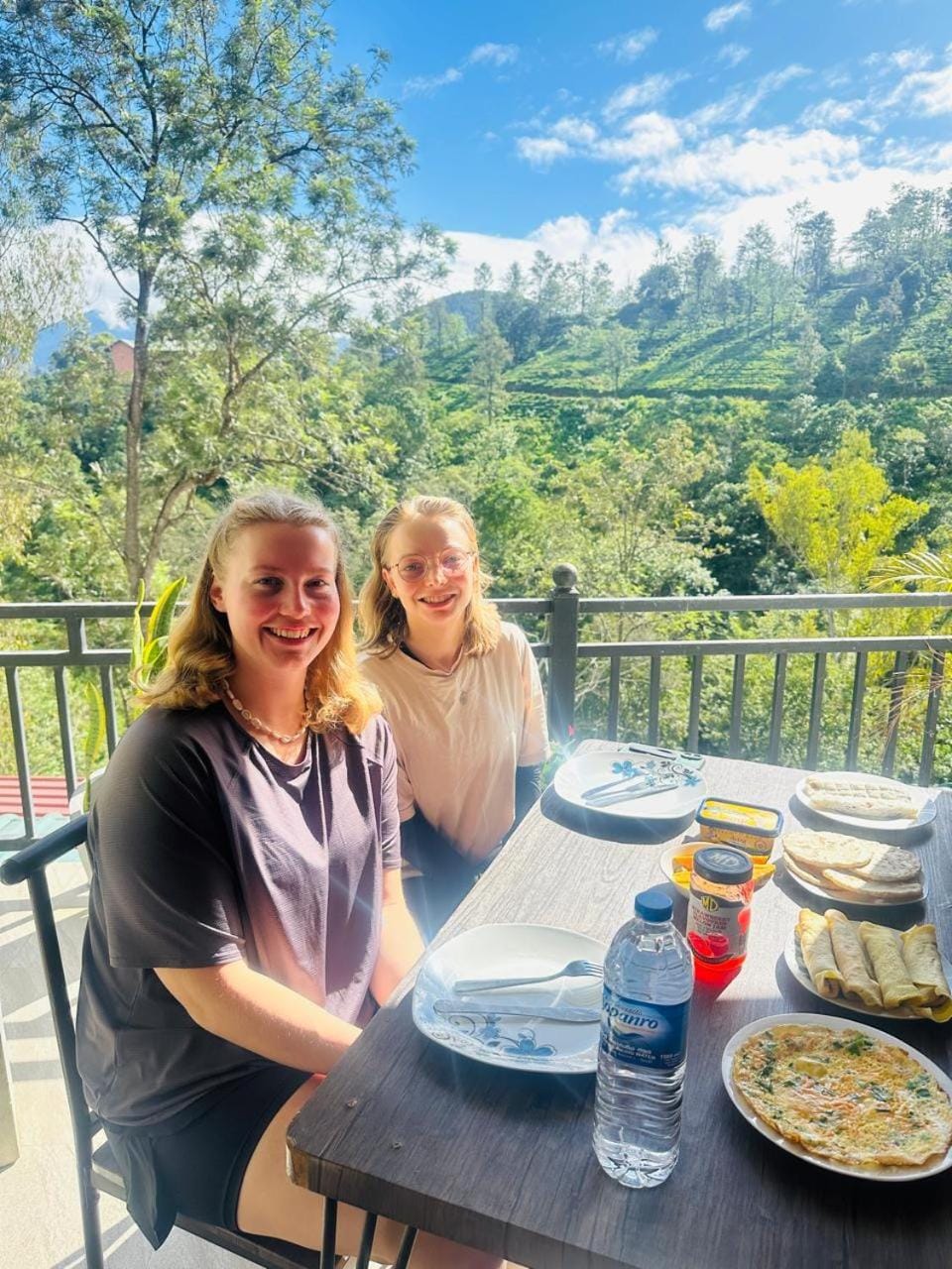 Ella Aura view homestay Vacation rental in Uva Province, Sri Lanka
