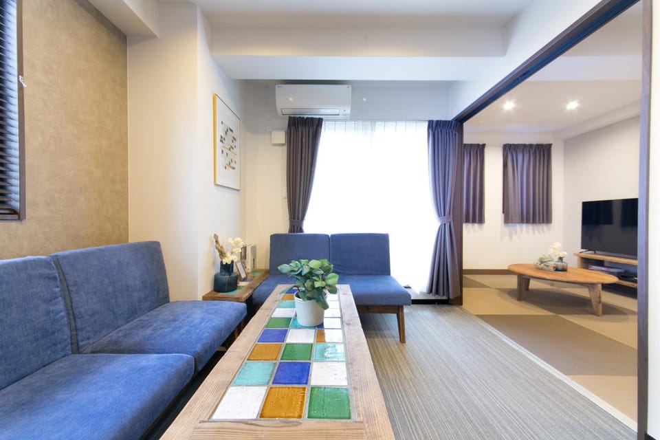 Living room, air conditioner