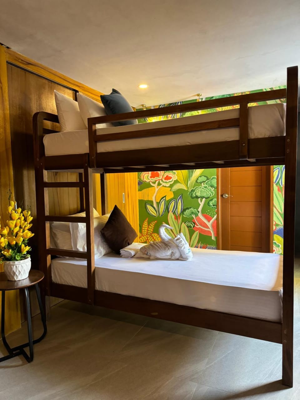 Bed, bunk bed