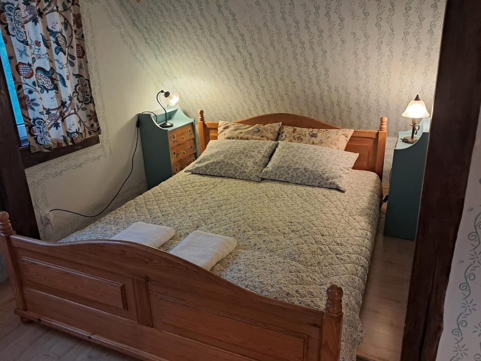Przytulia Apartament Błękitny Apartment in Lower Silesian Voivodeship