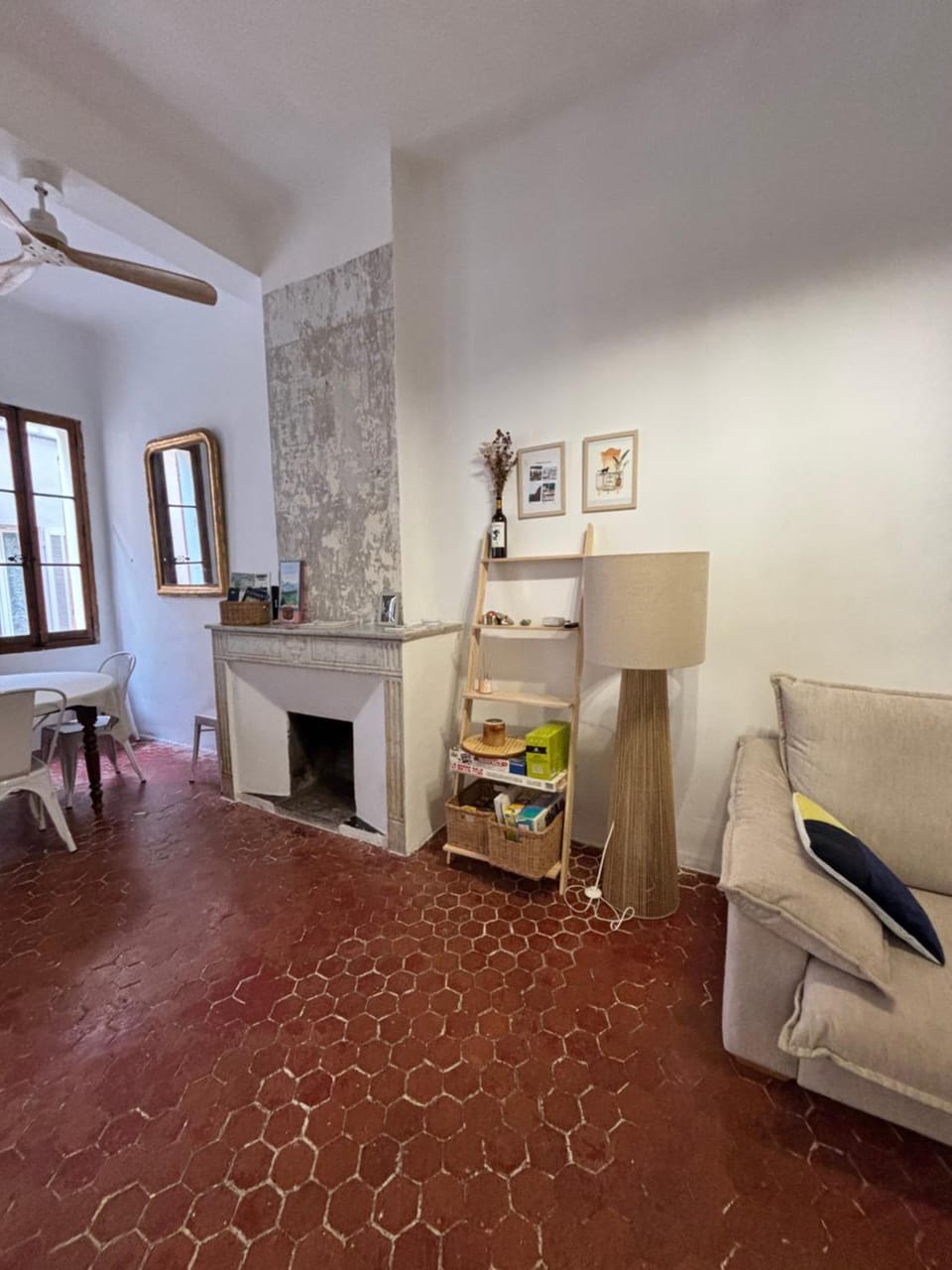 Joli Cocon - Meublé de tourisme classé 2 étoiles - Terrasse - Parking Apartment in La Ciotat