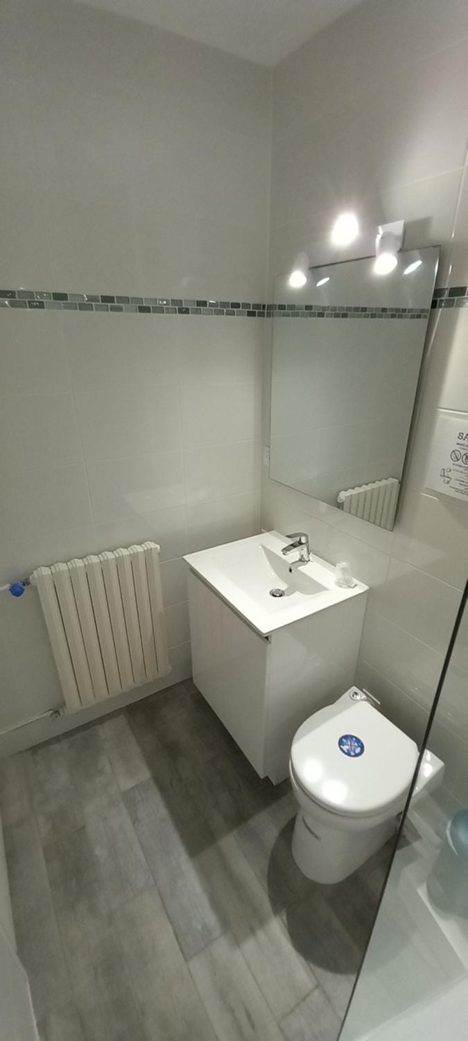 Toilet, Bathroom
