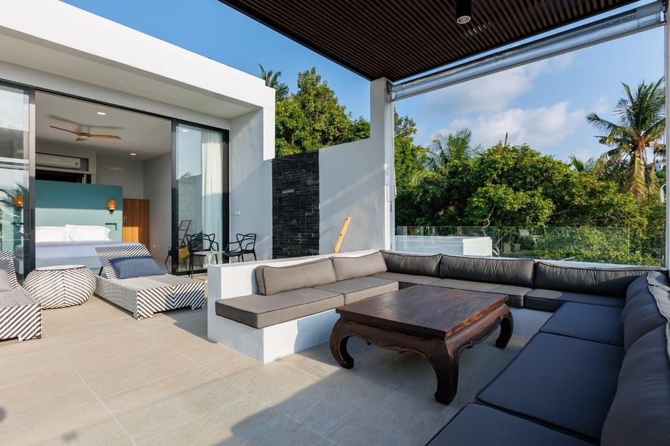 Patio, Balcony/Terrace, Living room, Garden view