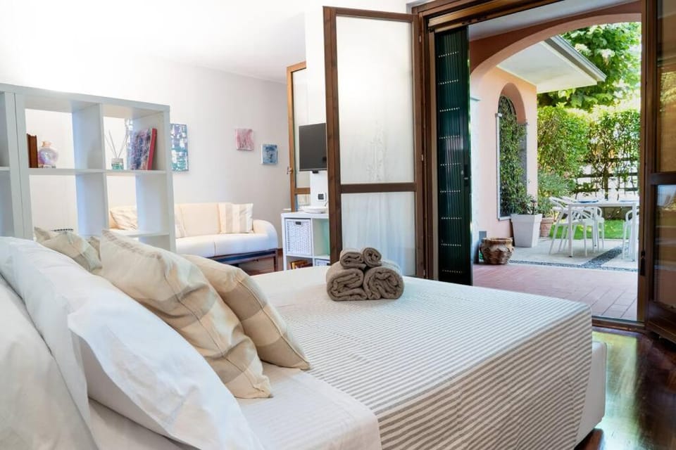 Stresa Garden Suite Apartment in Stresa