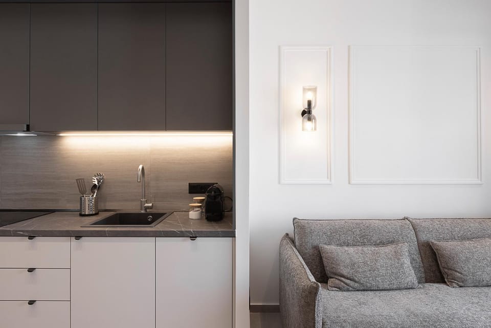 Kitchen or kitchenette, Living room, Seating area
