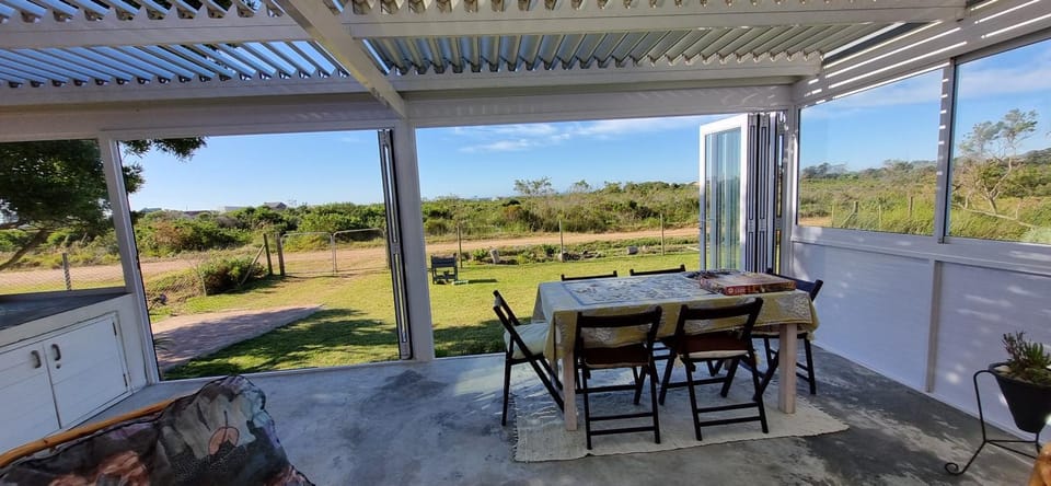 4859 Lakeside House in Western Cape