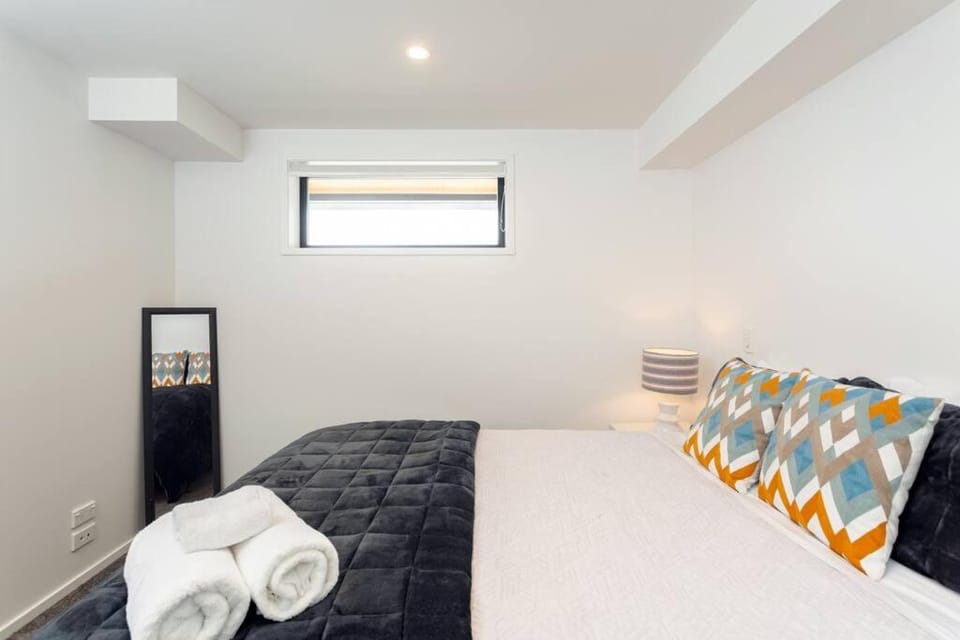 Stellar Central City Apartment - Hagley Park Apartment in Christchurch