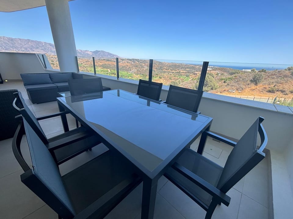 Appartement familial Mijas Ipanema avec piscine spa gym au pied du Golf Apartment in Sitio de Calahonda