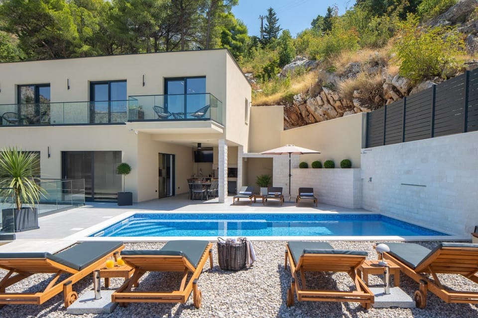 Garden, Balcony/Terrace, Swimming pool