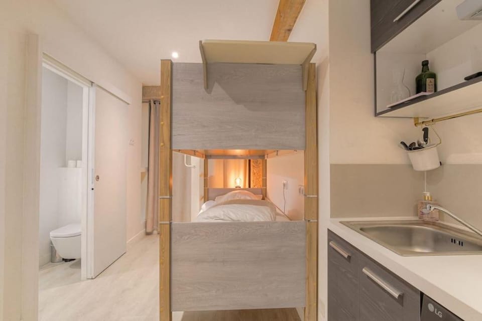Spécial groupes Lyon - 10 personnes Apartment in Lyon