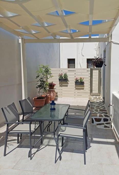 Balcony/Terrace, Balcony/Terrace