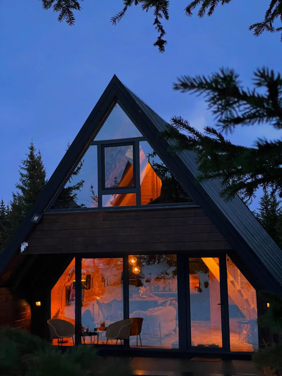 Property building, Night